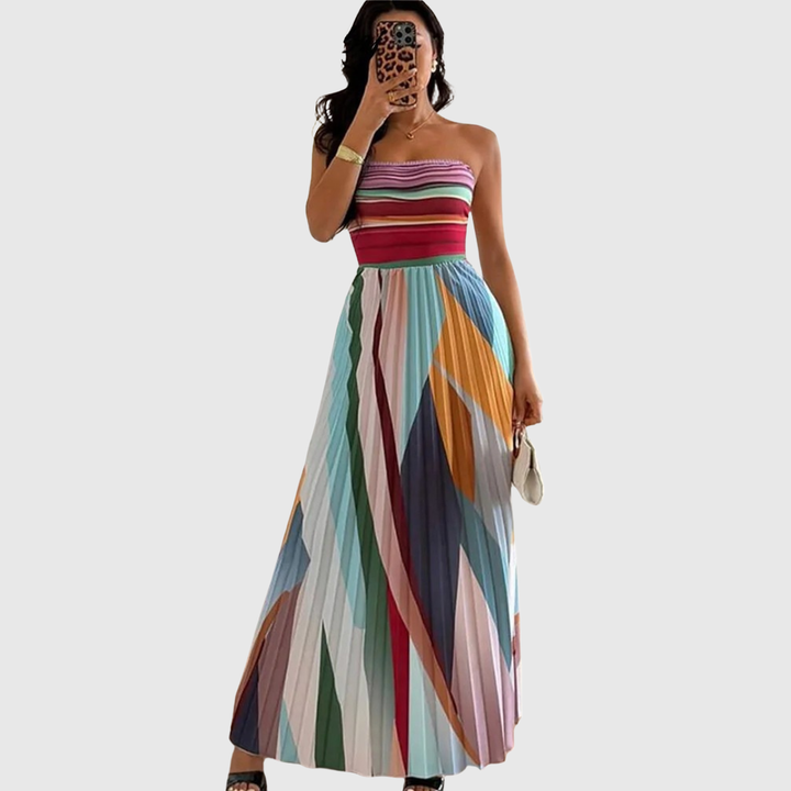 Isola | Chic Long Dress With Elegant Details