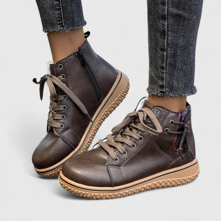 Nyrah | Orthopedic Boots